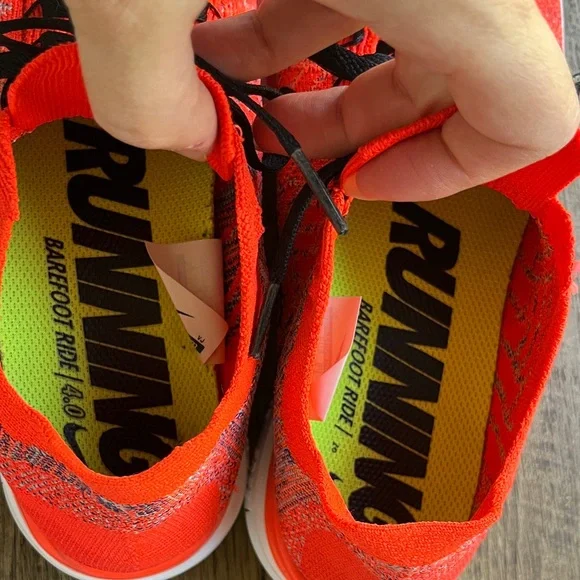 Nike Free 4.0 Flyknit Bright Red Running Shoes - Picture 6 of 8